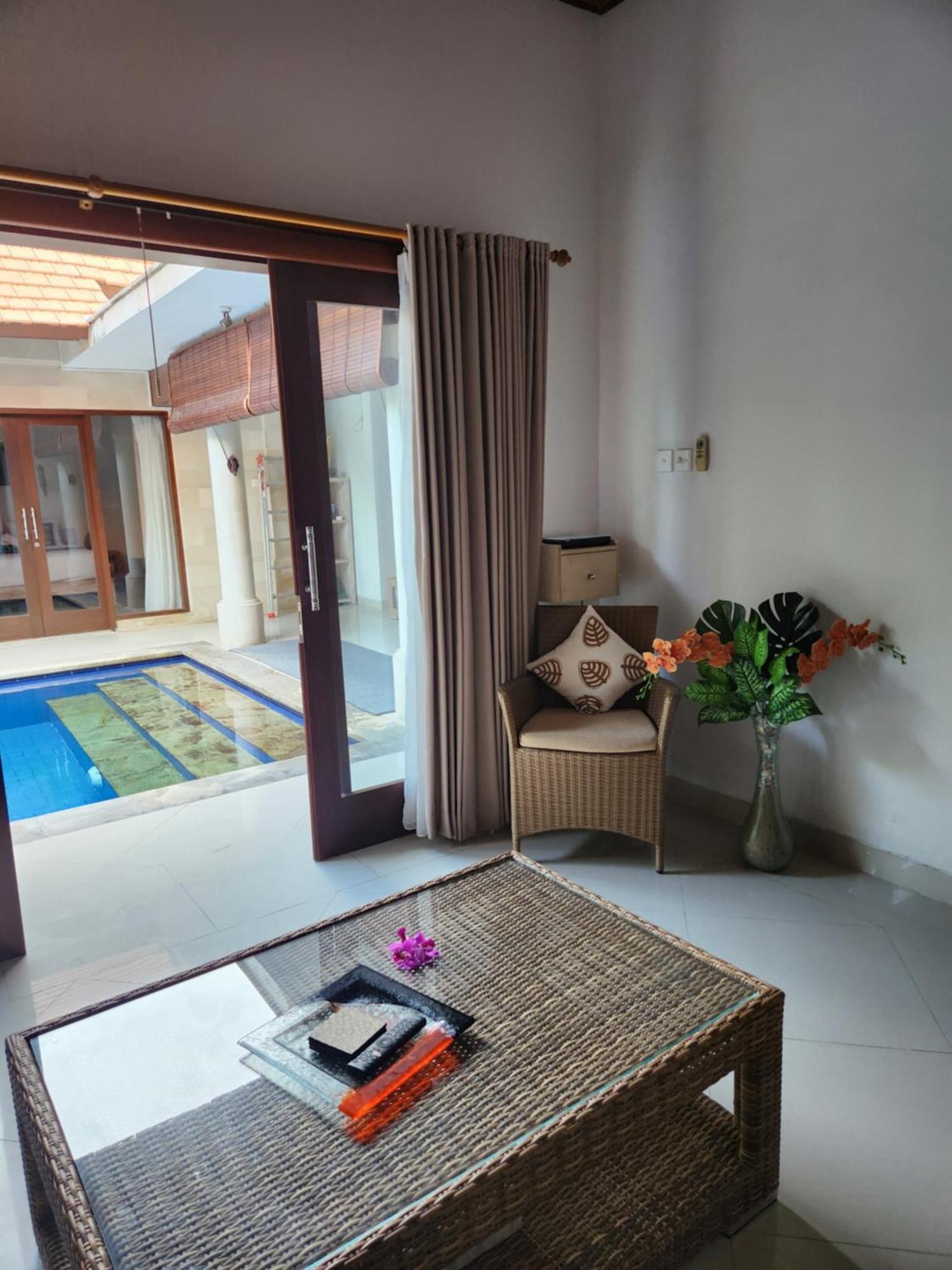 Taman Kesari Villas Sanur  Luaran gambar